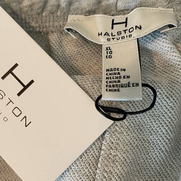 Halston Women Athletic Shorts XL Gray Elastic Adjustable Waist Outdoor Sports - Picture 2 of 7